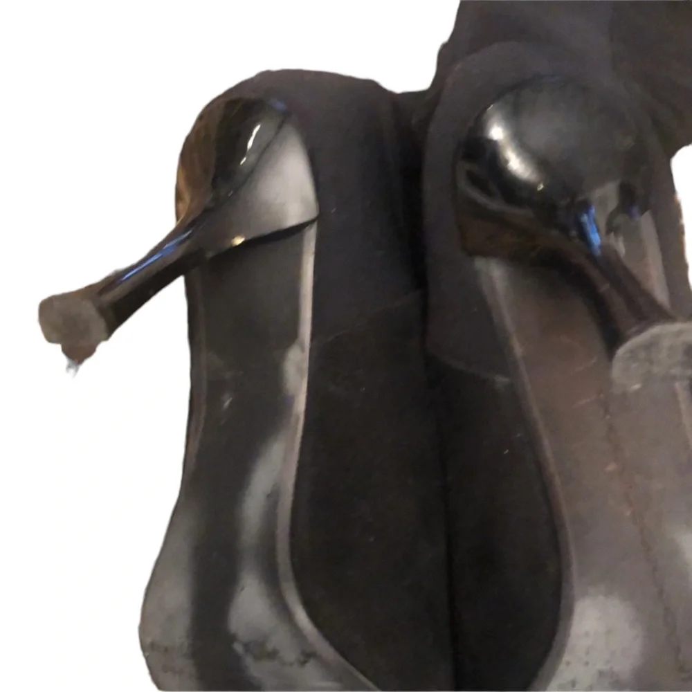 Stuart Weitzman  Size 10 black suede  boots over the knee with stretch